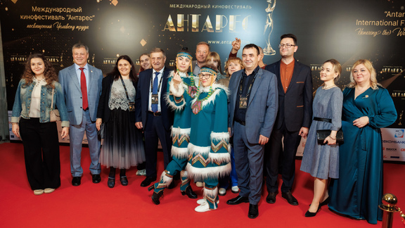 Фото с Торжественной церемонии открытия  III Международного кинофестиваля «Антарес»