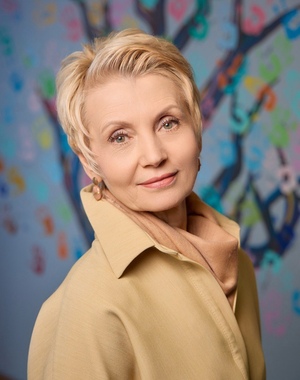 Елена Агамян 